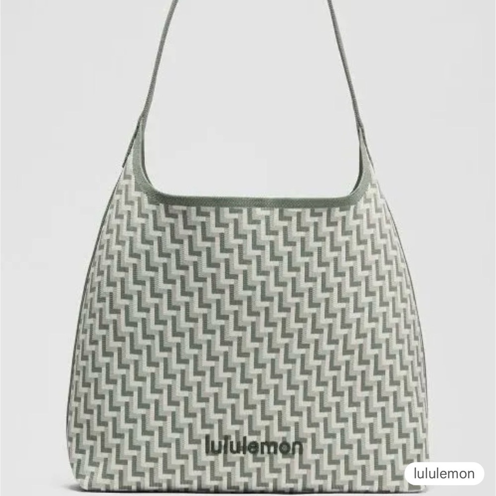 lululemon athletica Gray and White Geometric Shoulder Bag